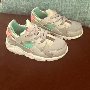 Huarache Run Toddler Shoes